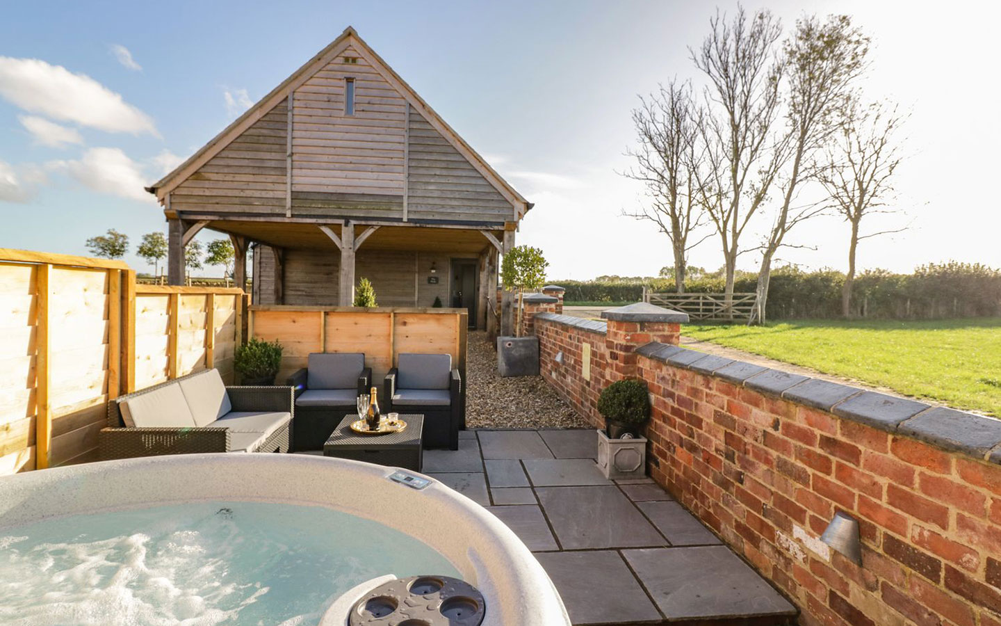 The Hyde cottage with hot tub in the Cotswolds