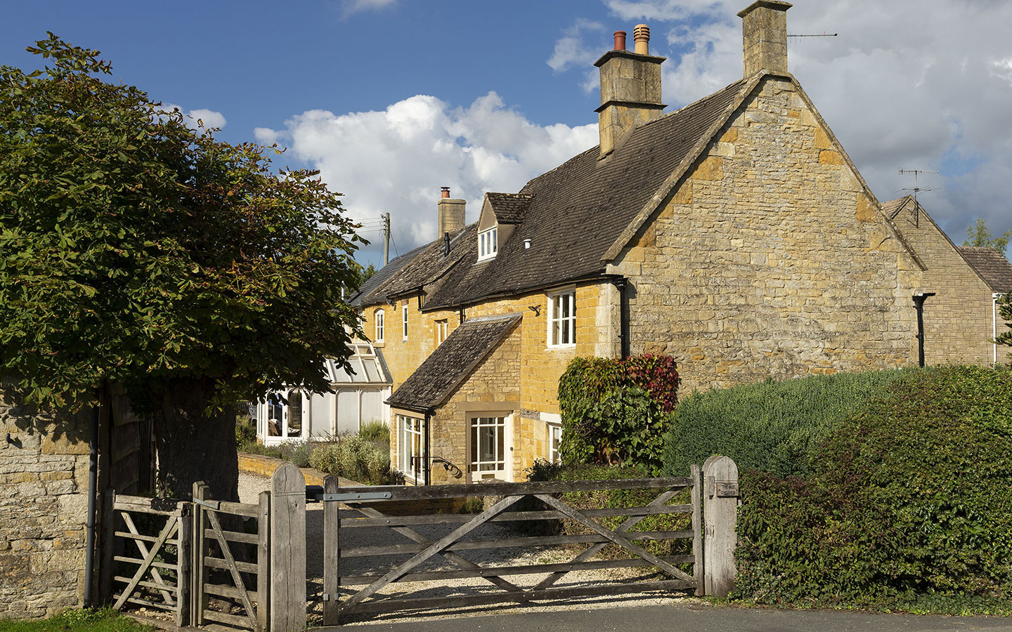 The Old Chequer in Draycott, Cotswolds cottages
