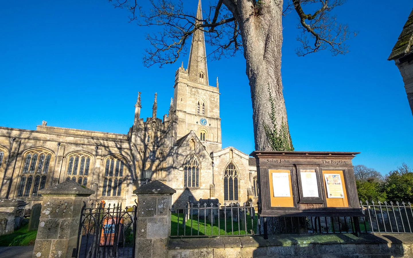 The Church of St John the Baptist, Burford