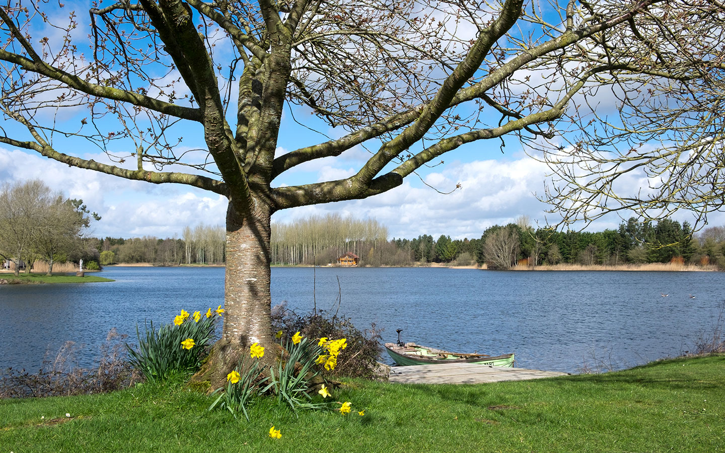 Lakes in the Cotswold Water Park