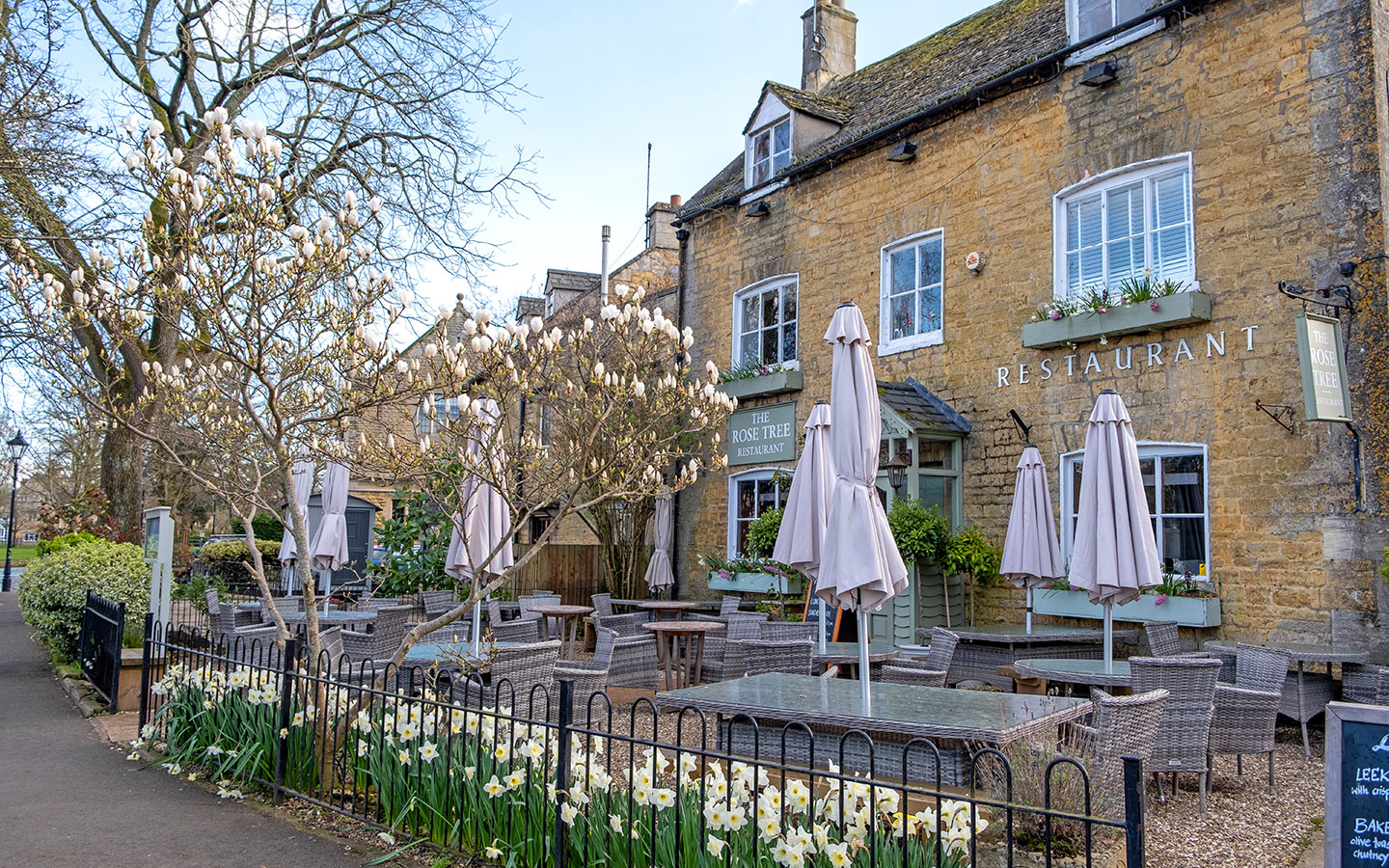 The Rose Tree restaurant – places to eat in Bourton-on-the-Water