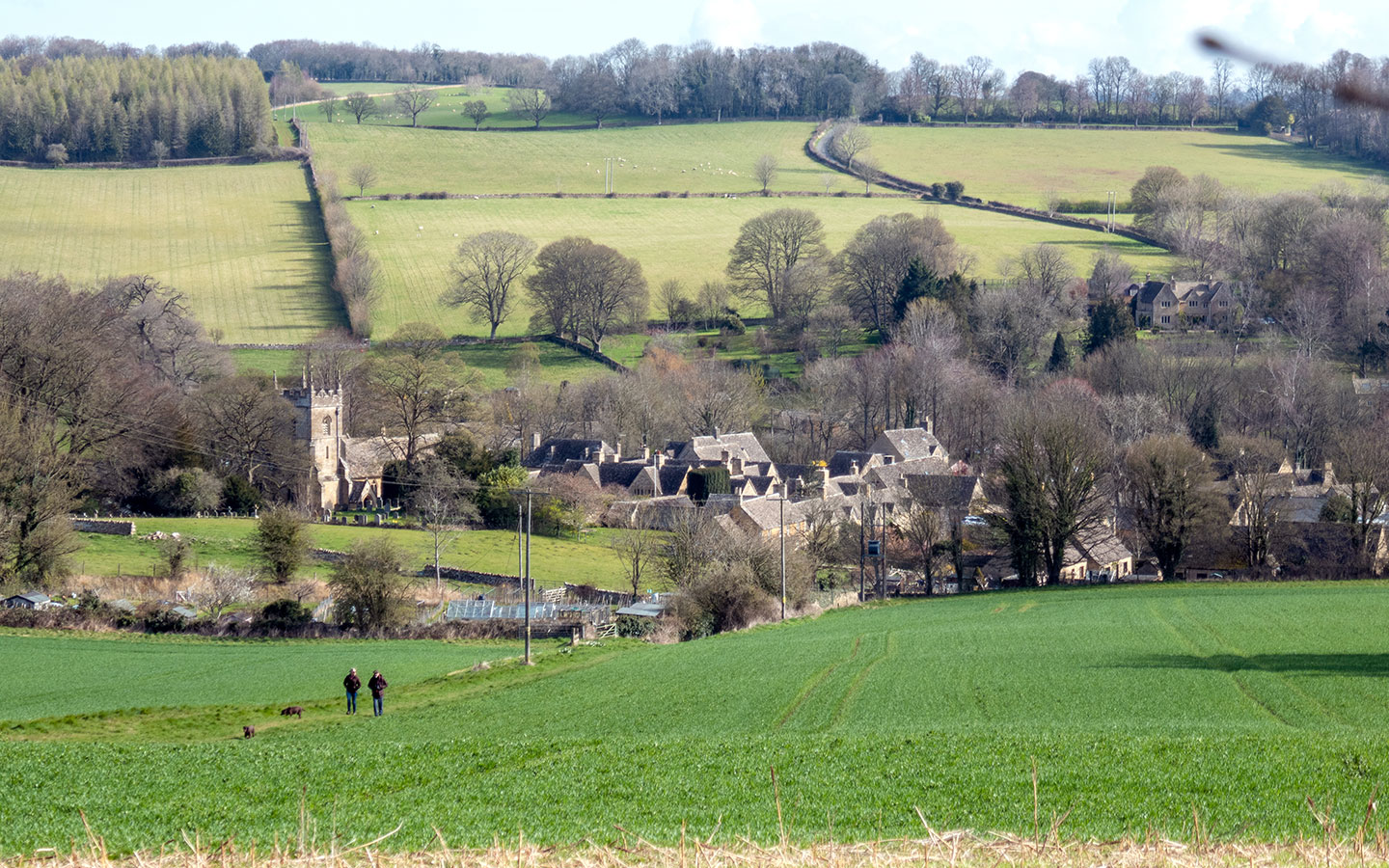 Walking to Upper Slaughter from Bourton-on-the-Water