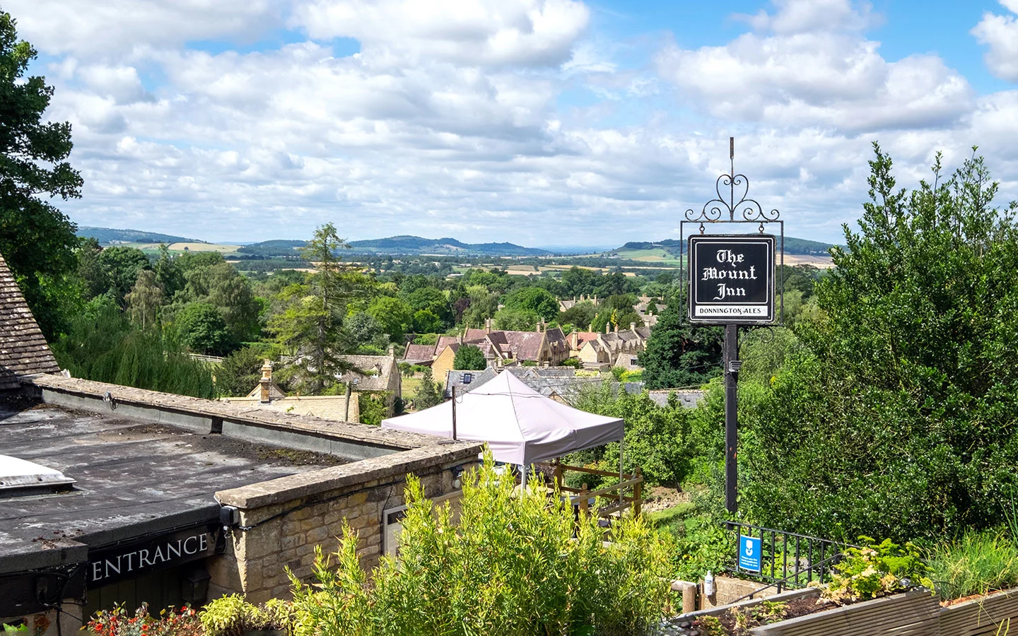 The Mount Inn in Stanton