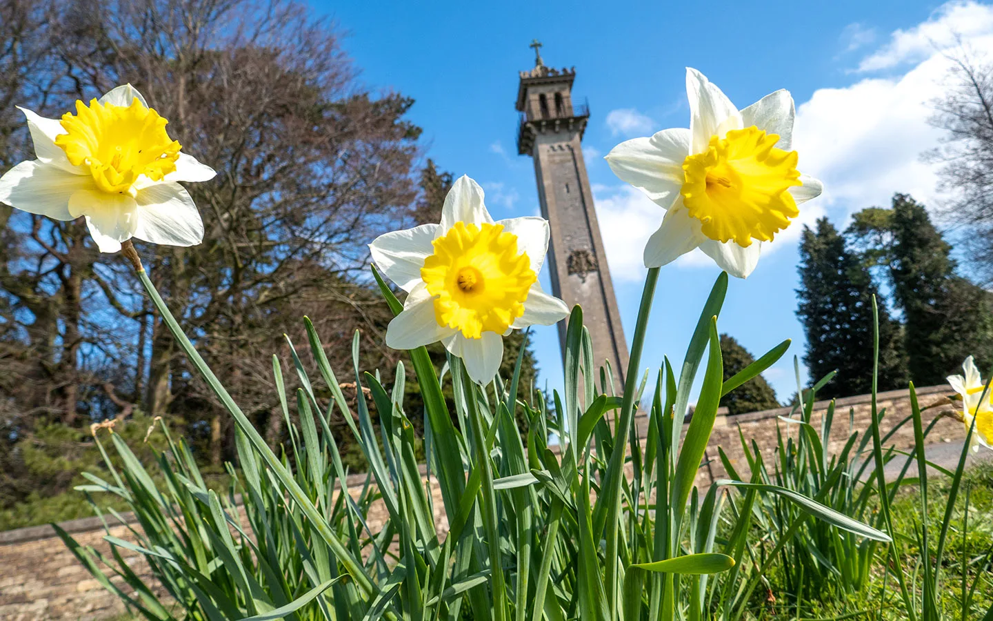 The Somerset Monument on the Cotswold Way