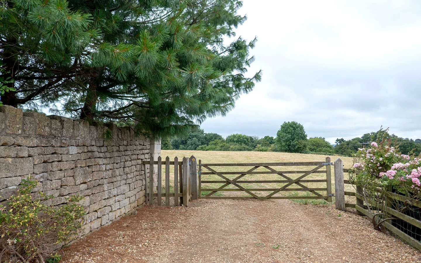 Gate on the Painswick to Slad walk in the Cotswolds