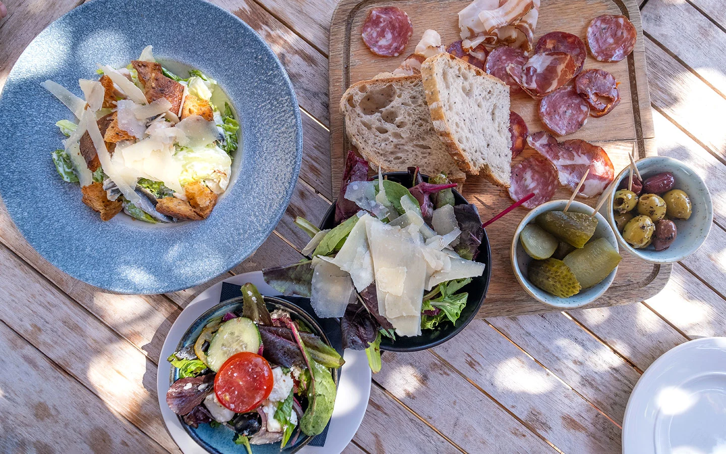 Summer pub lunch in the Cotswolds in July