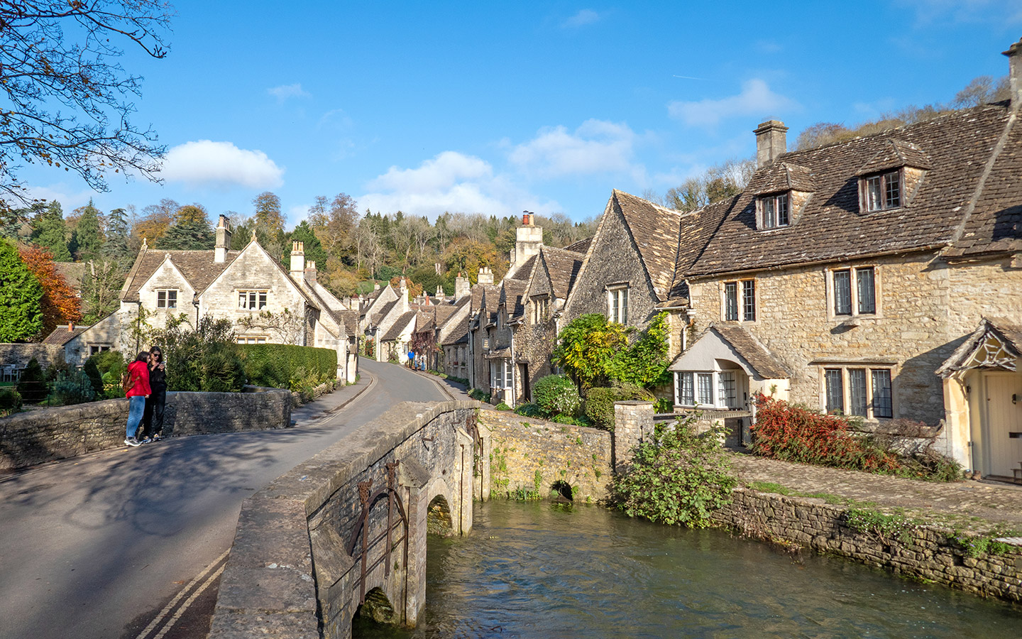 Packhorse bridge in Castle Combe in the Cotswolds