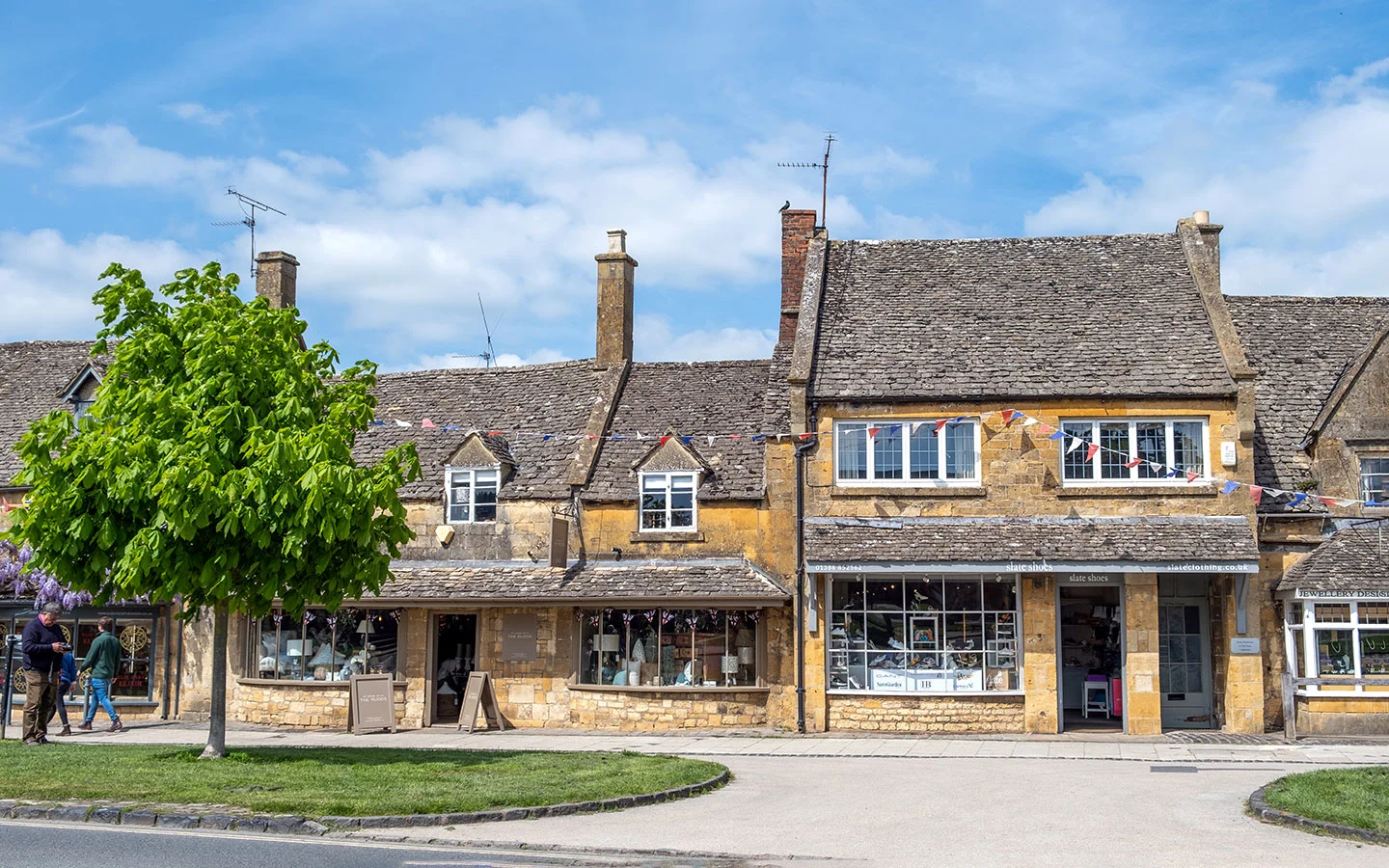 Broadway village along the Cotswold Way