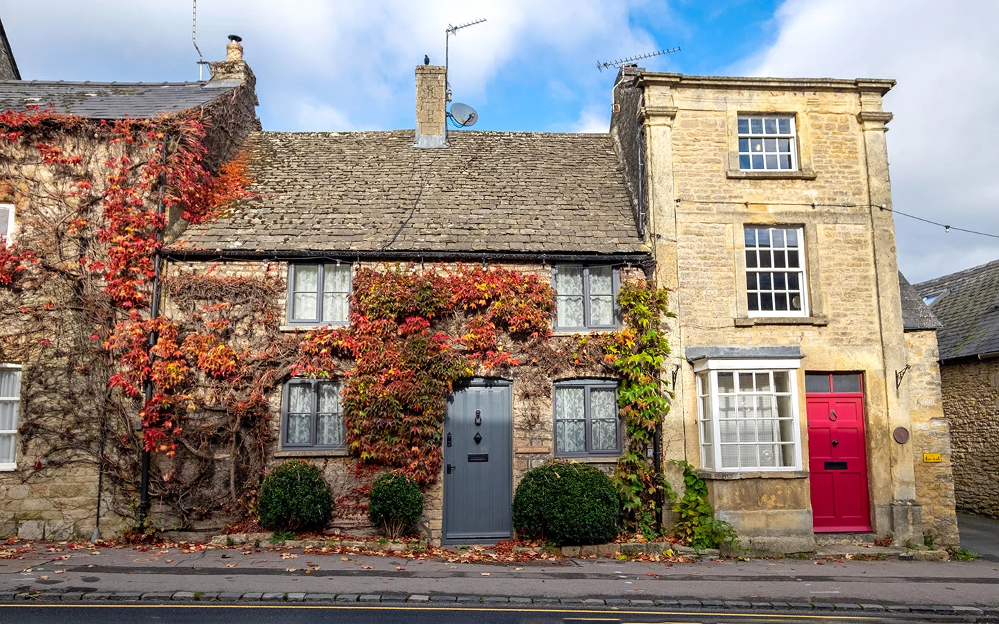 Autumn leaves in Stow-on-the-Wold