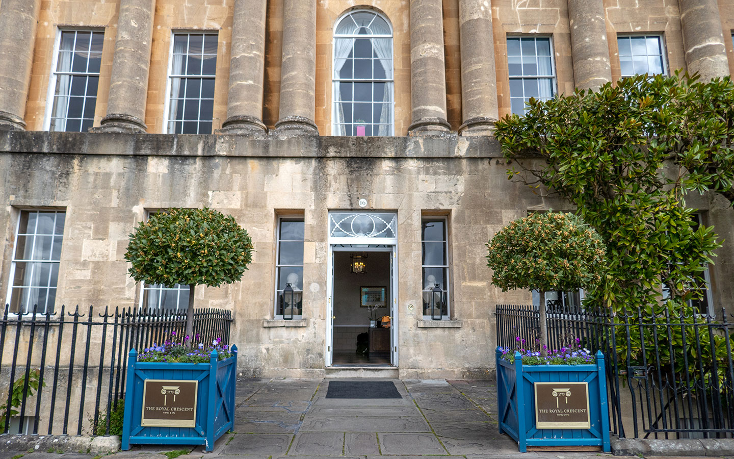 The Royal Crescent Hotel, Cotswold Way accommodation in Bath