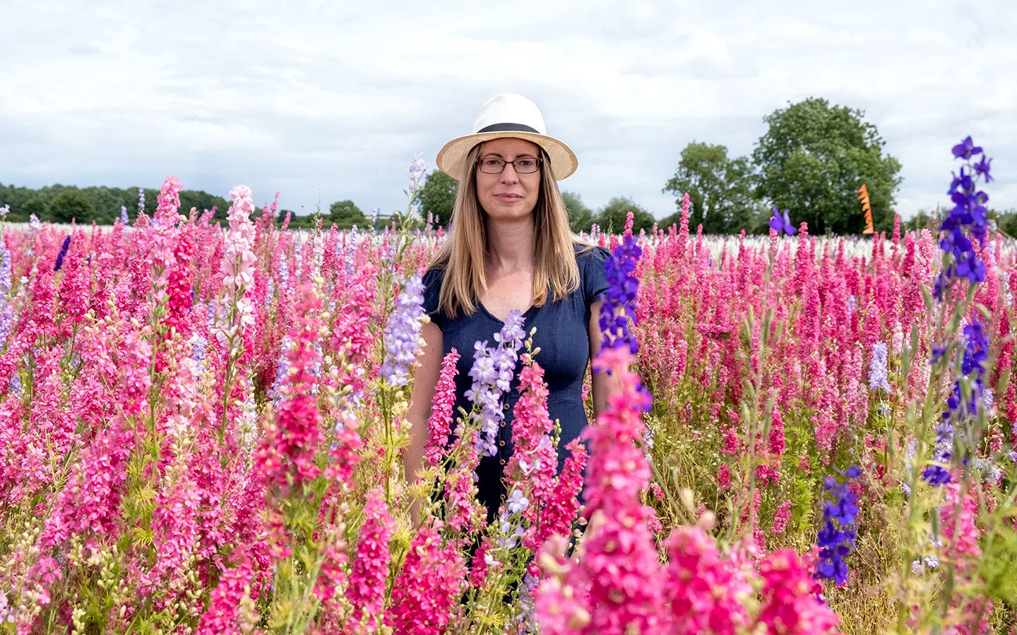 Photoshoot in the confetti flower fields