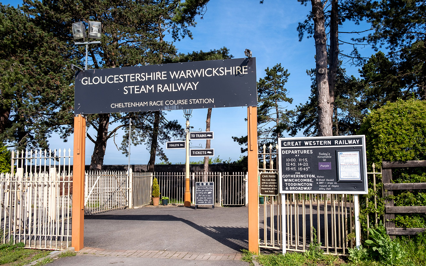 Cheltenham Race Course station – start of the Gloucestershire-Warwickshire Steam Railway