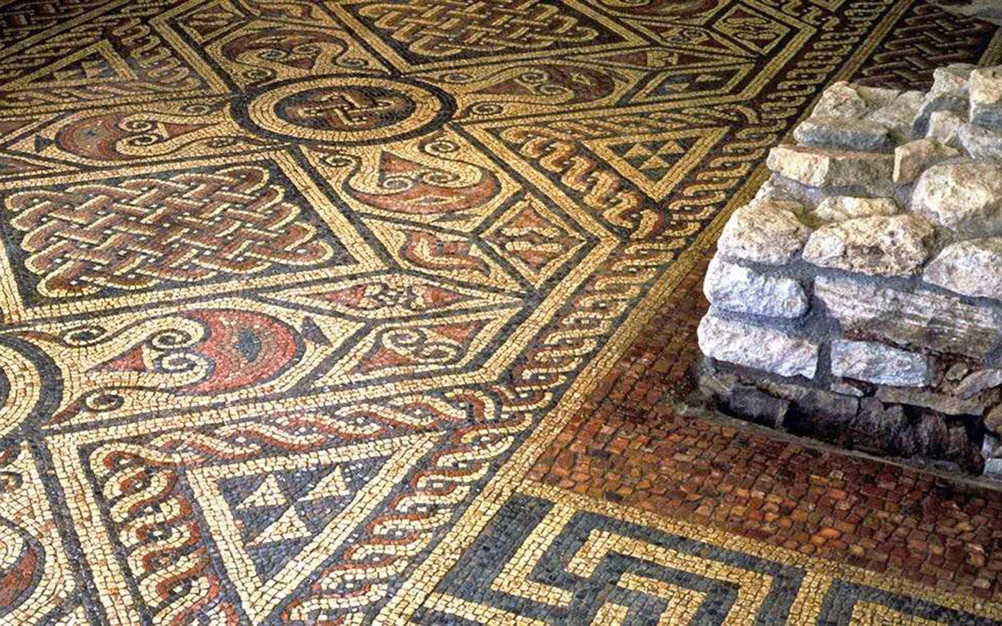 Mosaics at North Leigh Roman Villa in the Cotswolds