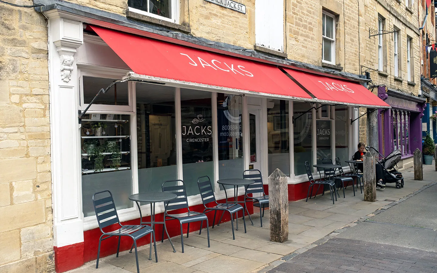 Jacks caf&eacute; in Cirencester