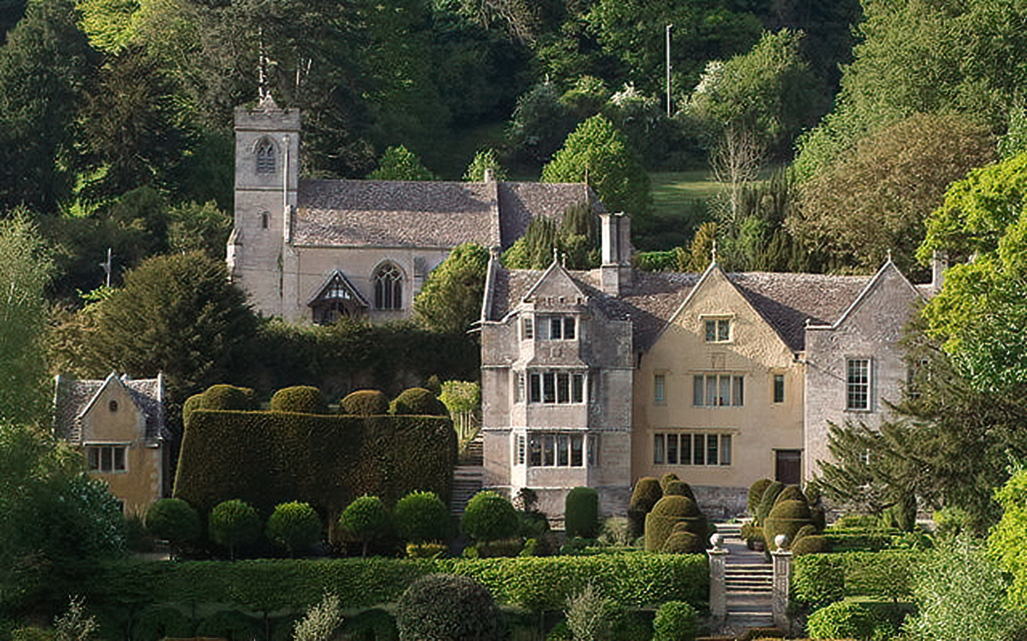 Owlpen Manor Tudor manor house in the Cotswolds