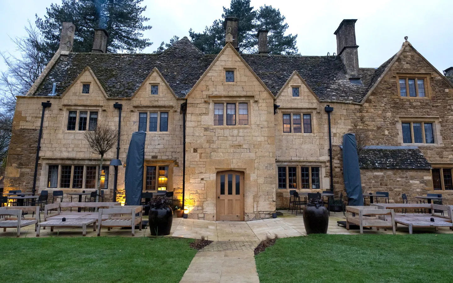 Hyll hotel, formerly Charingworth Manor
