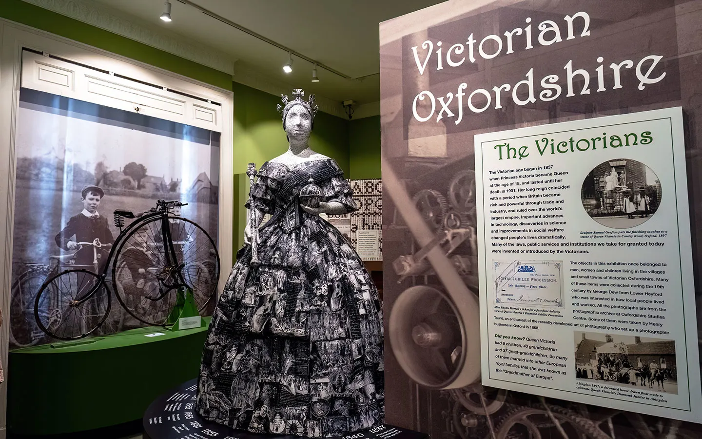 The Victorian gallery in the Oxfordshire Museum – free things to do in Woodstock