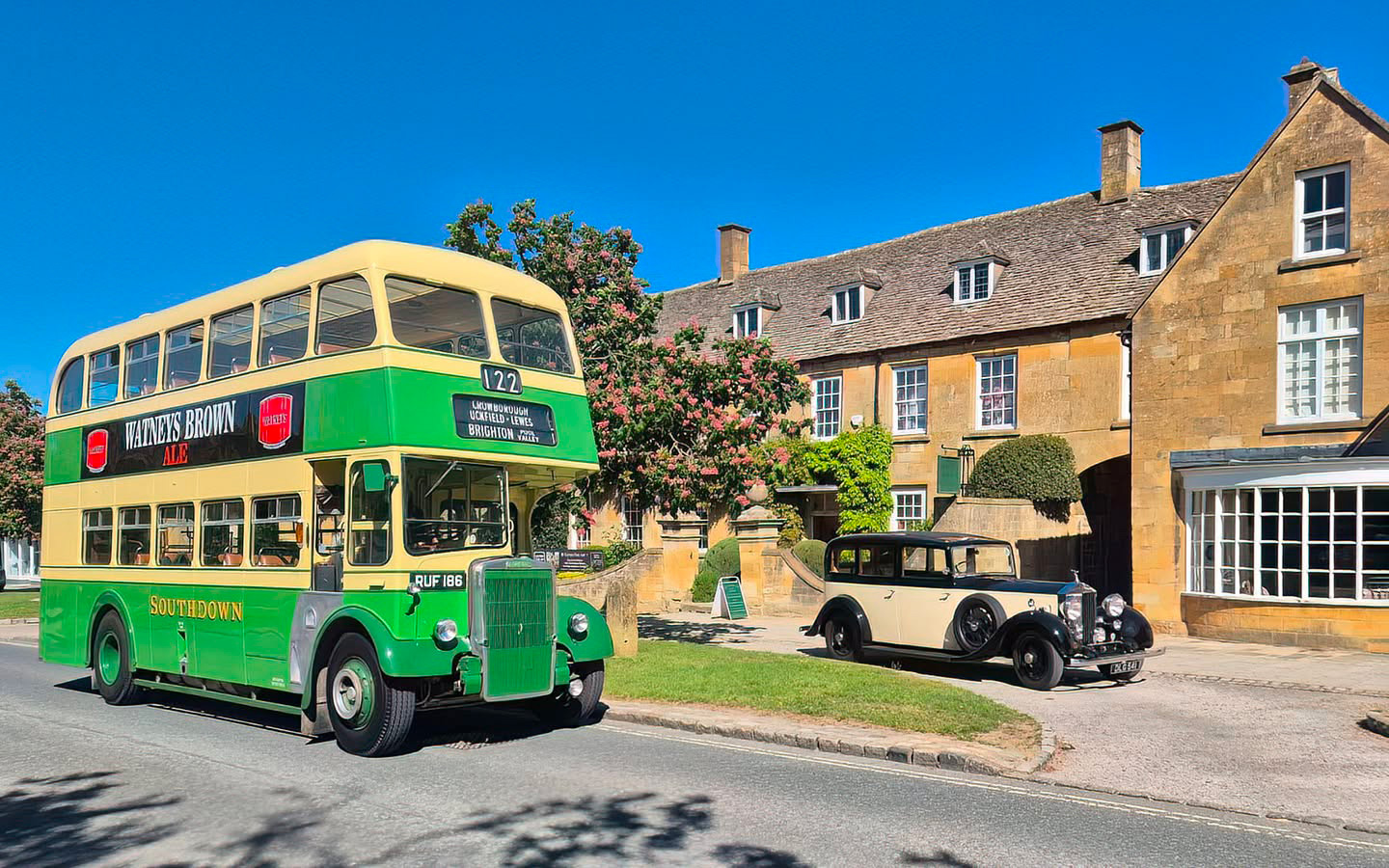 Heritage Bus Service 11